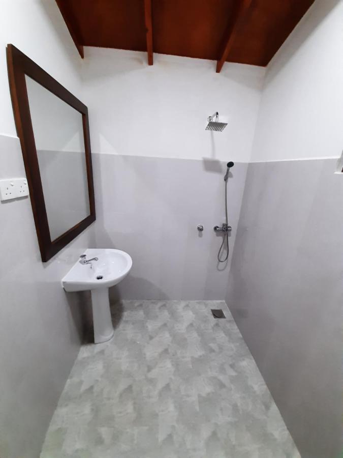 The Otunna Guest House Szigirija Kültér fotó