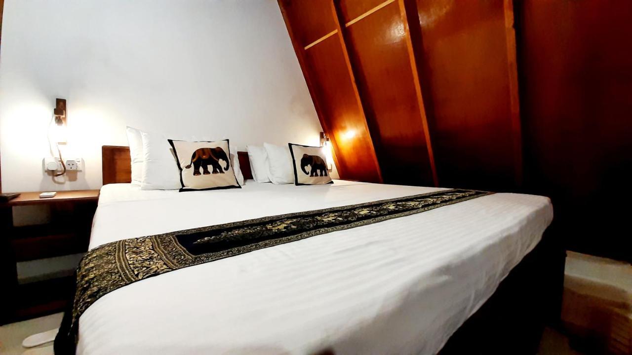 The Otunna Guest House Szigirija Kültér fotó