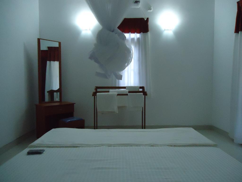 The Otunna Guest House Szigirija Kültér fotó