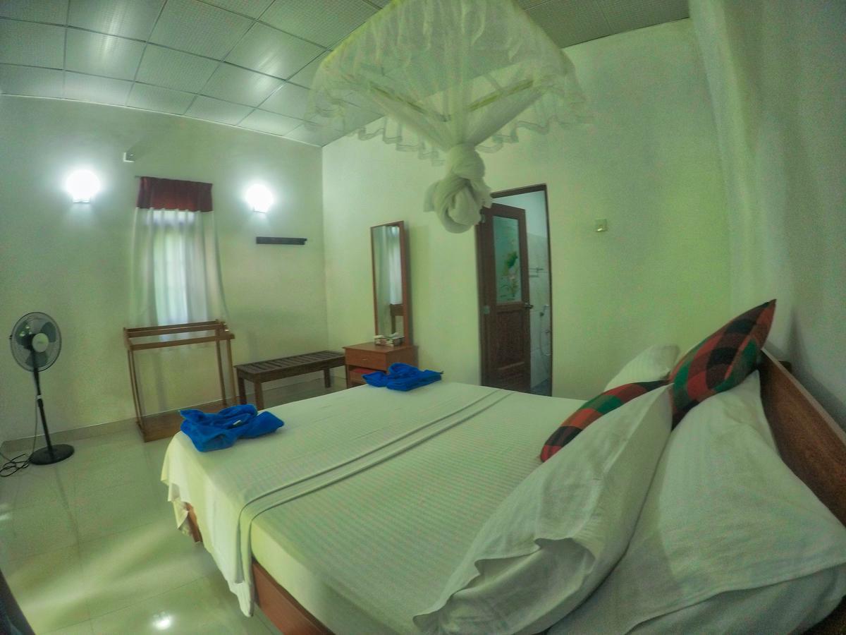 The Otunna Guest House Szigirija Kültér fotó